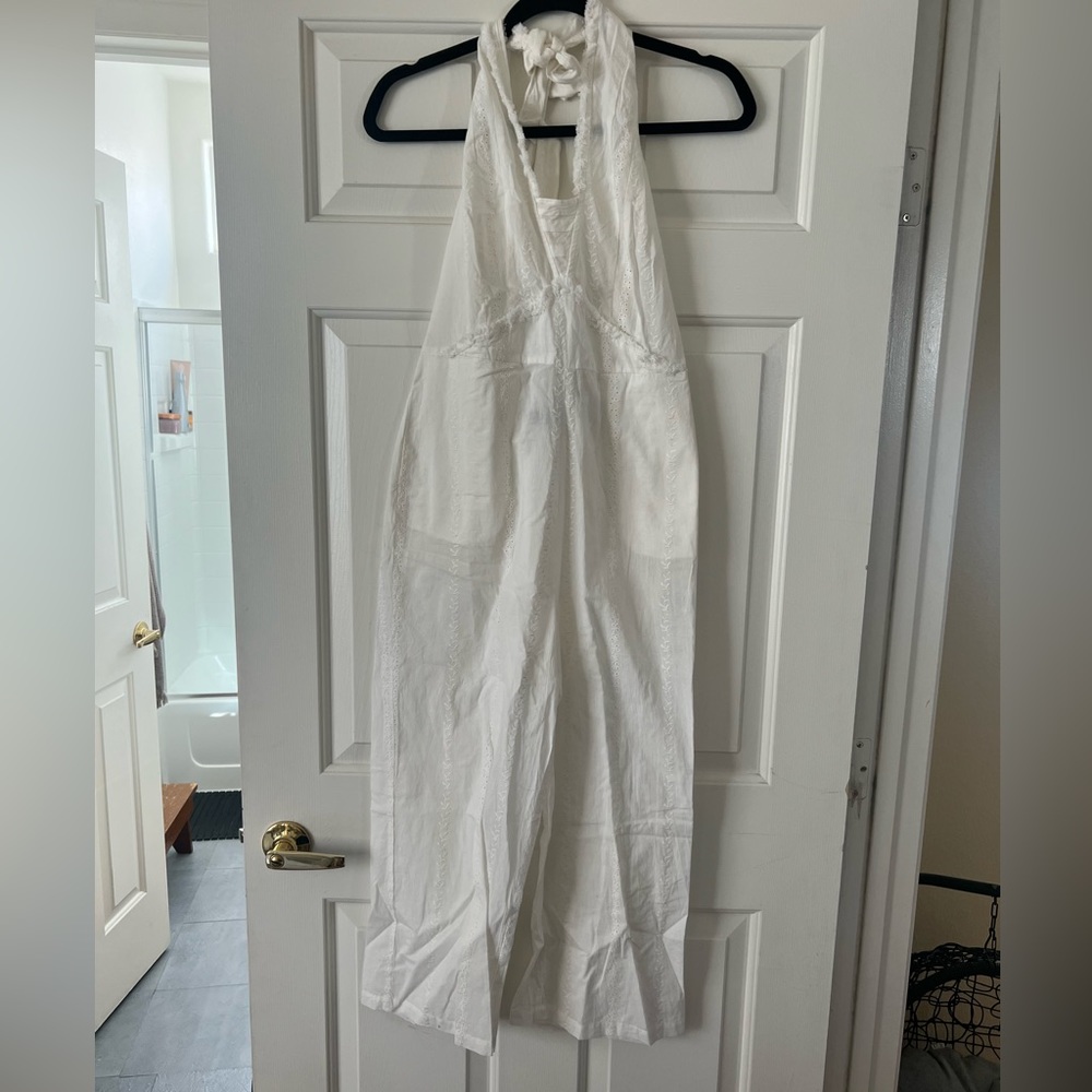 Halter neck eyelet jumpsuit - AUS 8- Like New- Maurie and Eve